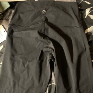 Wunder Under lululemon leggings!